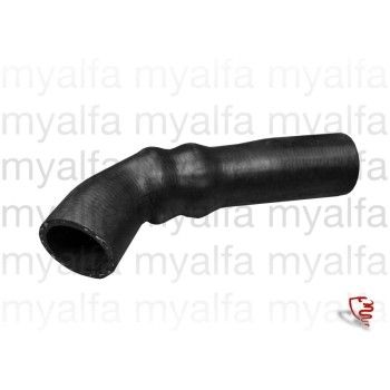 UPPER RADIATOR HOSE 2600                                    