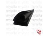 SET RUBBER SEALS BETWEEN WINDSCREENFRAME AND DOOR - 101 SPIDER WITH TRIANGLEWINDOW SET RUBBER SEALS BETWEEN WINDSCREENFRAME AND DOOR - 101 SPIDER WITH TRIANGLEWINDOW